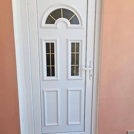 Victoria אובזור