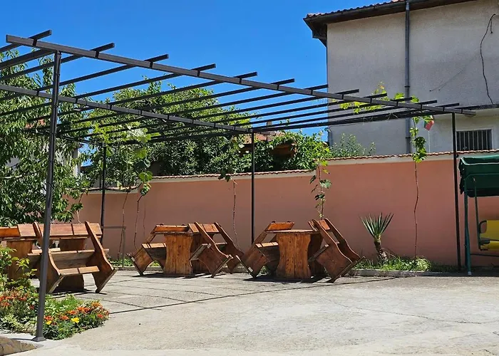 Victoria 奥布佐尔