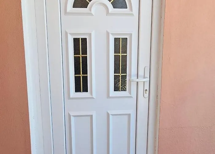 Victoria 奥布佐尔